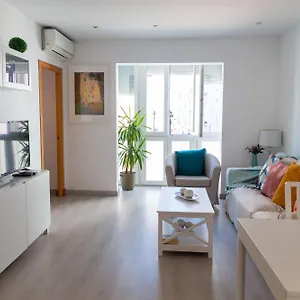 el-embrujo-de-la-caleta-deluxe-apartment.es-andalucia.com/